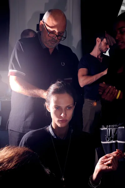 Look 19